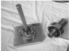 Underwater unit housing cover bearing installation tool